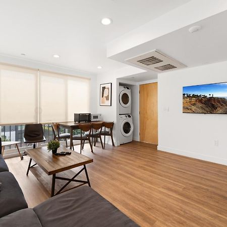 Modern Getaway In The Heart Of La Near Usc, Private Room With Share Living Room And Kitchen Los Angeles Esterno foto
