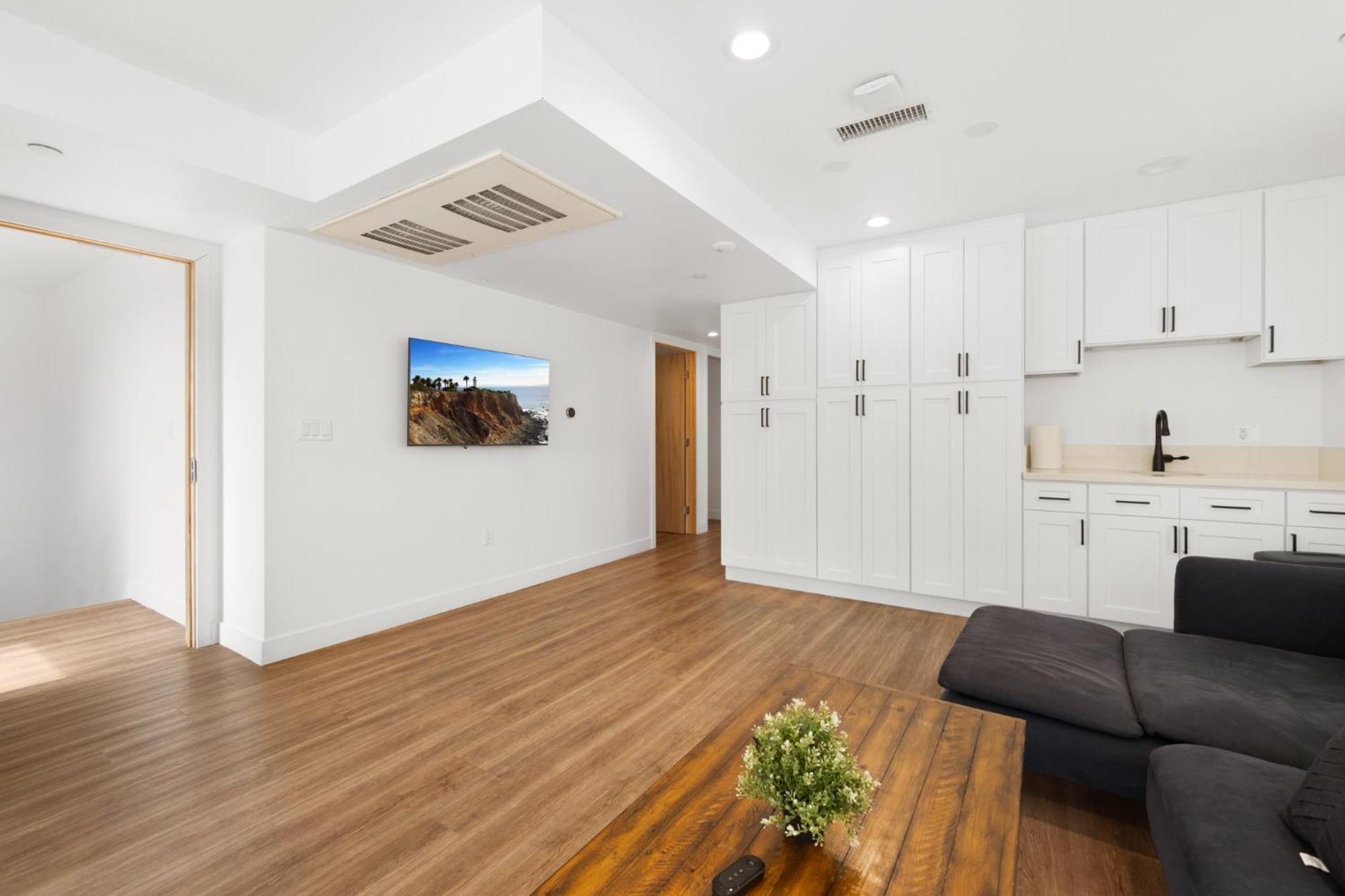 Modern Getaway In The Heart Of La Near Usc, Private Room With Share Living Room And Kitchen Los Angeles Esterno foto